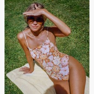 The salty blonde one piece